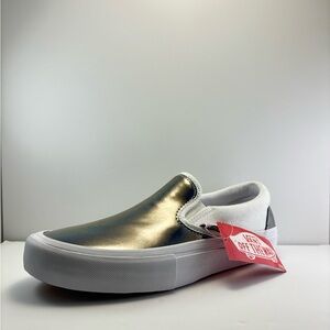 Single Left Shoe ONLY  Vans Slip On Pro Iridescent Silver Mens Sz US 6 - Amputee